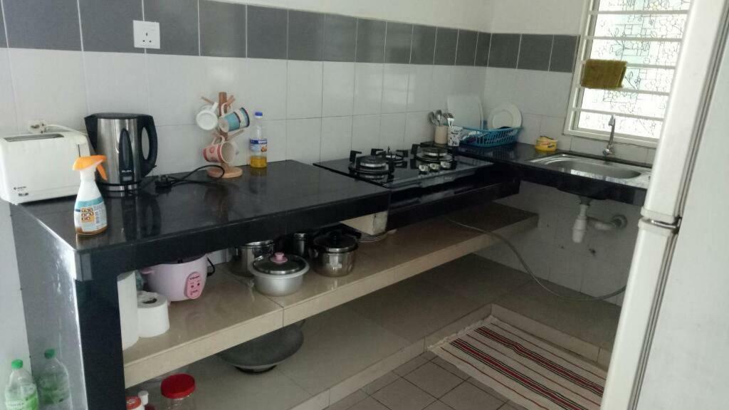 Affordable Stay @ Rue'S Villa Tropika Apartment, Ukm באנגי מראה חיצוני תמונה