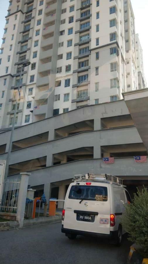 Affordable Stay @ Rue'S Villa Tropika Apartment, Ukm באנגי מראה חיצוני תמונה